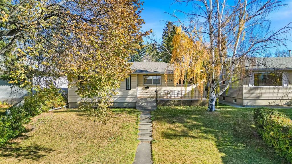 1036 17 Street NE, Calgary — main listing photo