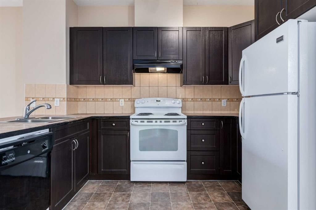 344, 111 Tarawood Lane NE, Calgary — photo 3 of 46