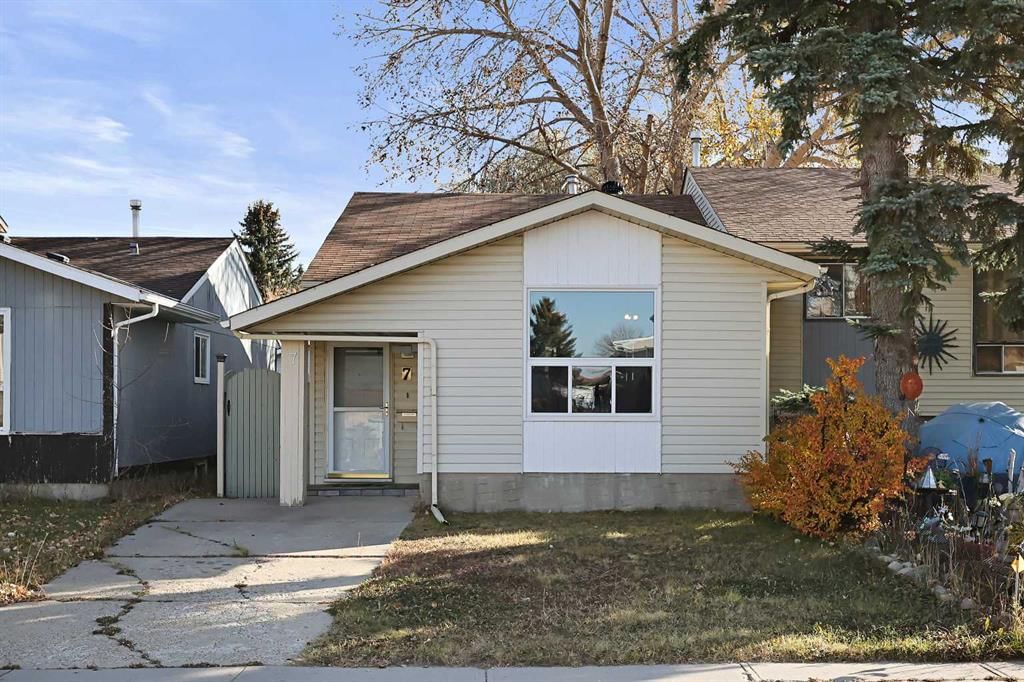 7 Falbury Crescent NE, Calgary — photo 2 of 40