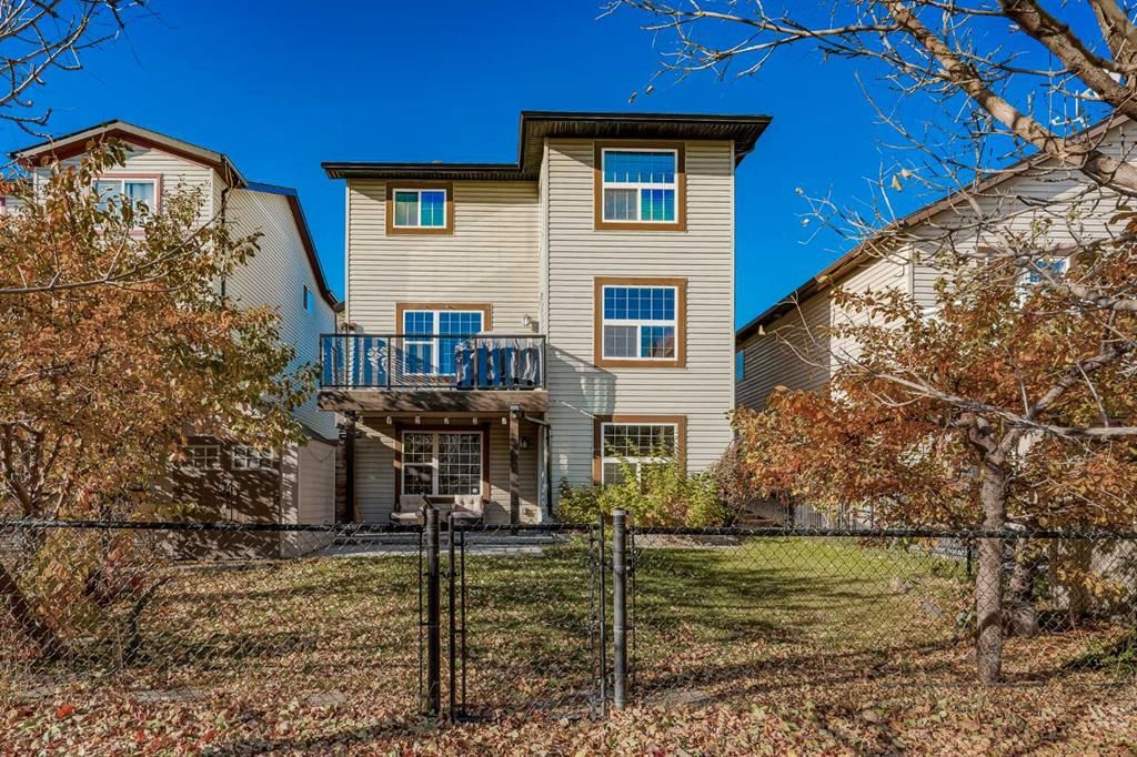 8 Everstone Rise SW, Calgary — photo 2 of 50