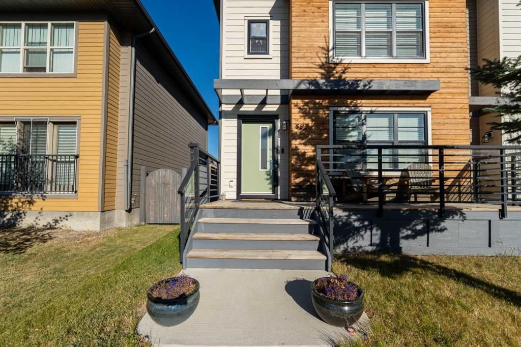 497 Walden Drive SE, Calgary — photo 2 of 41
