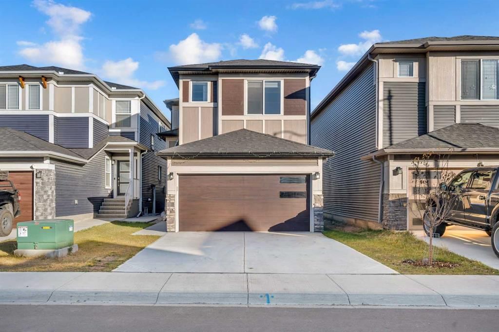 118 Homestead Park NE, Calgary — main listing photo