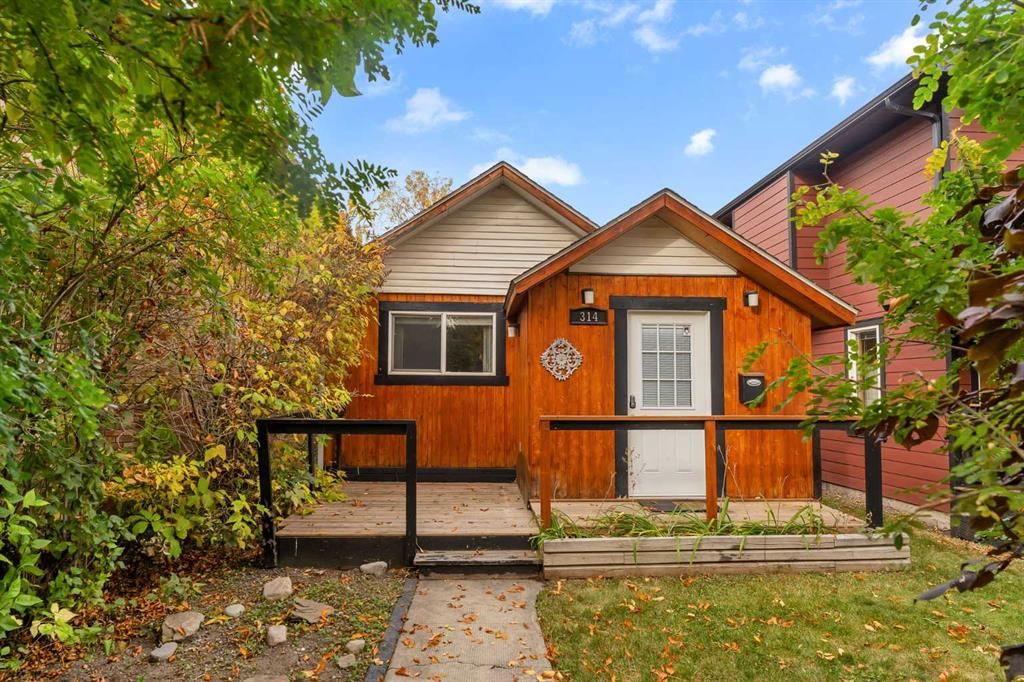 314 8 Avenue NE, Calgary — main listing photo