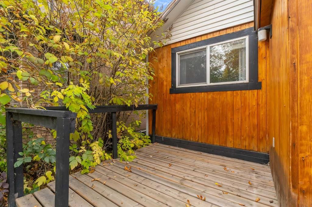 314 8 Avenue NE, Calgary — photo 3 of 32