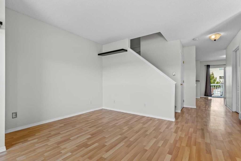 911 Arbour Lake Road NW, Calgary — photo 4 of 42