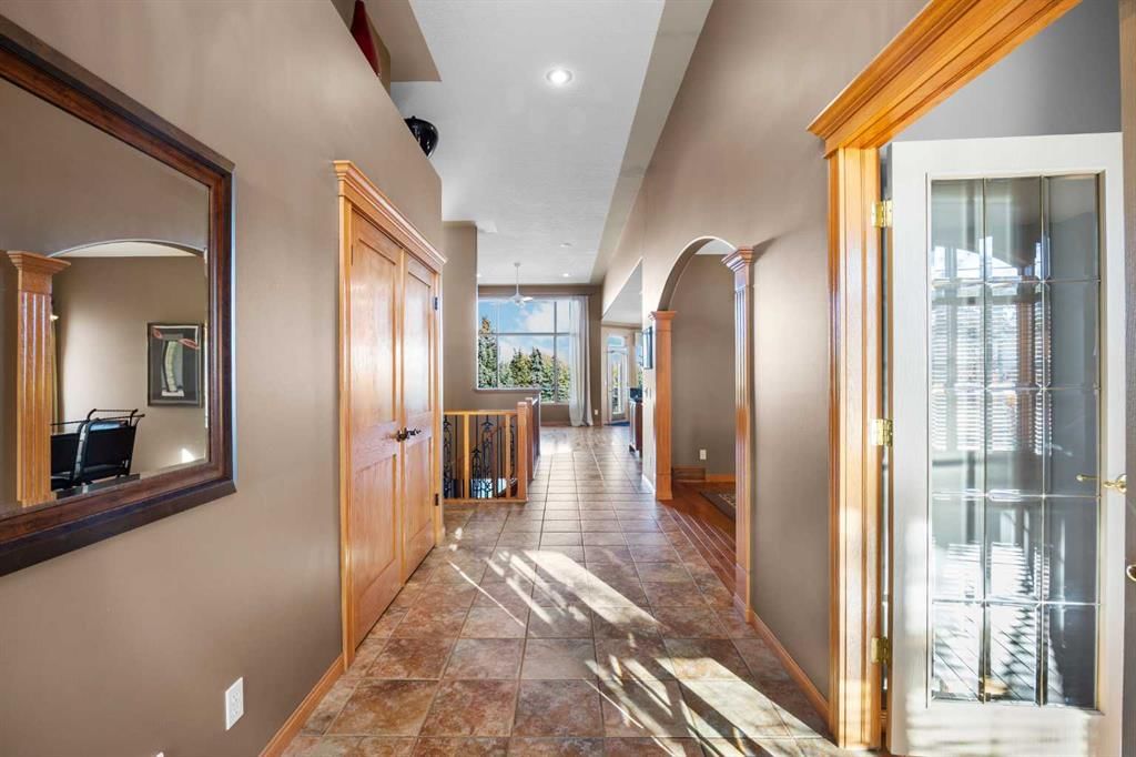 315 Hampstead Way NW, Calgary — photo 3 of 50