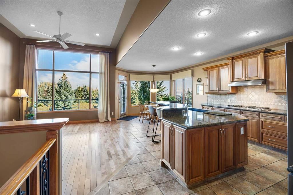 315 Hampstead Way NW, Calgary — photo 4 of 50