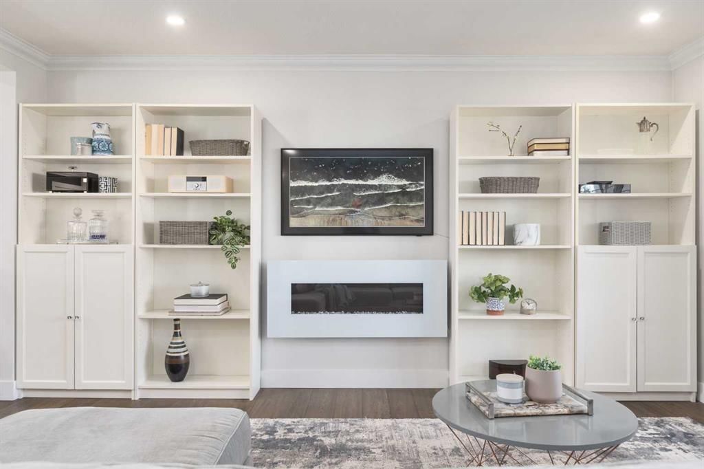 89 Woodlark Drive SW, Calgary — photo 5 of 42
