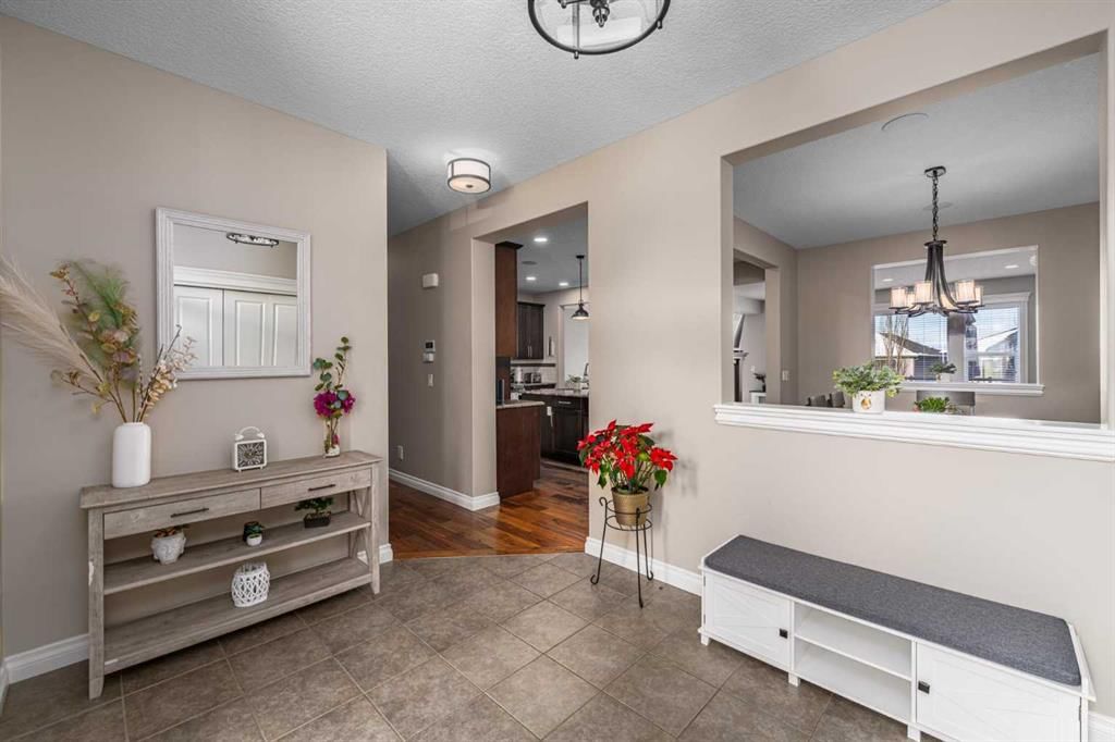 151 Auburn Sound Circle SE, Calgary — photo 4 of 50
