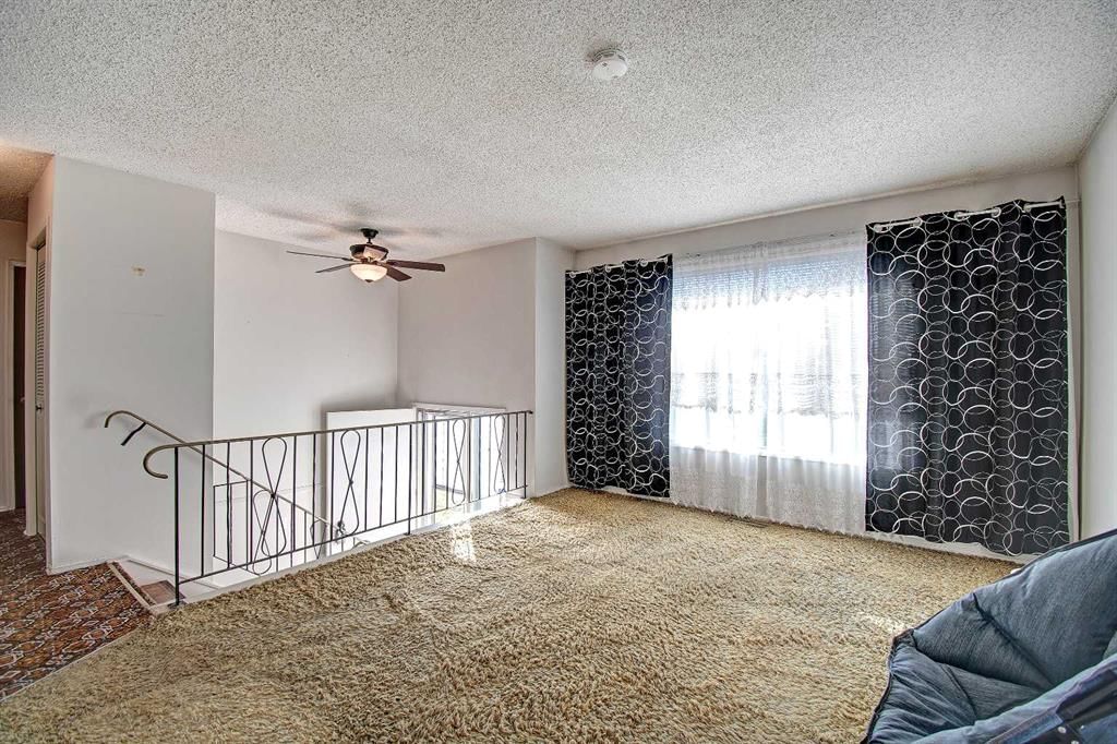 4108 13 Avenue NE, Calgary — photo 5 of 43