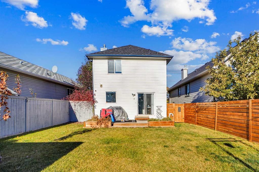5 Coville Gardens NE, Calgary — photo 3 of 50