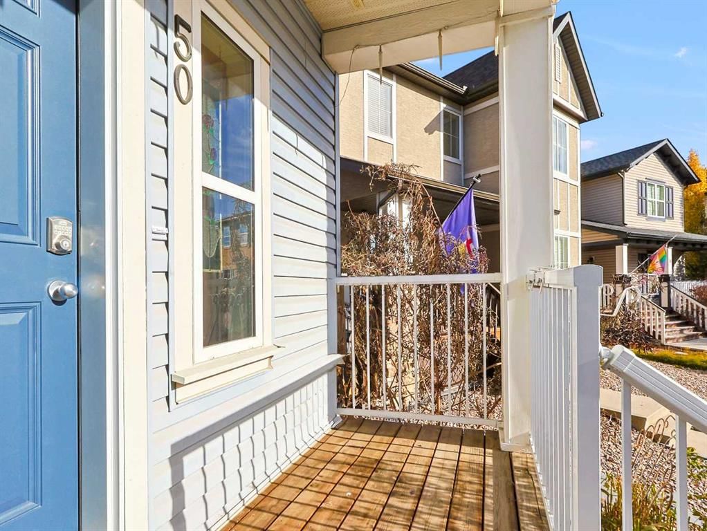 50 Elgin Meadows Green SE, Calgary — photo 3 of 45