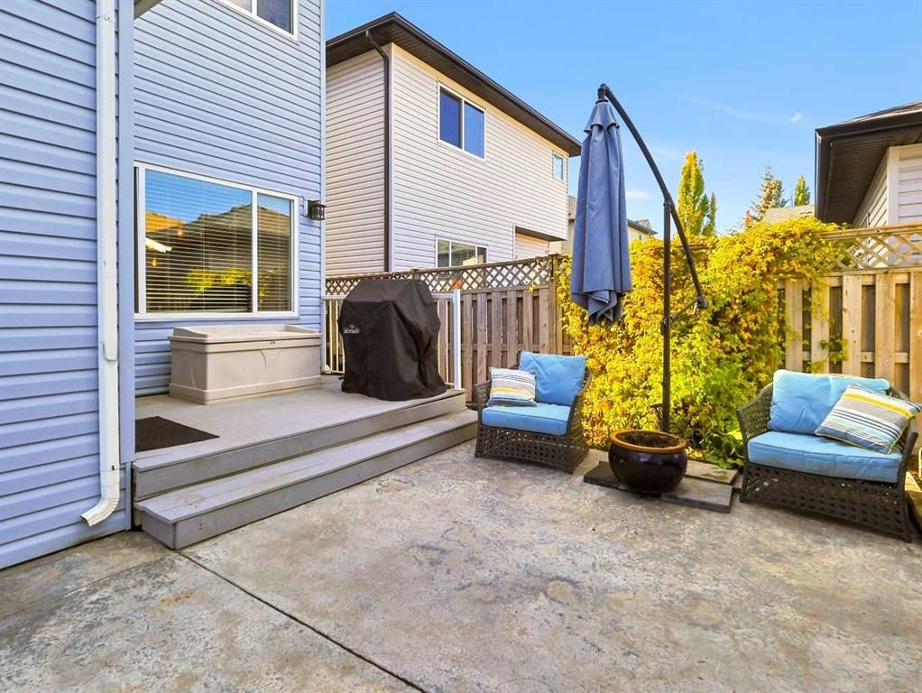 50 Elgin Meadows Green SE, Calgary — photo 4 of 45