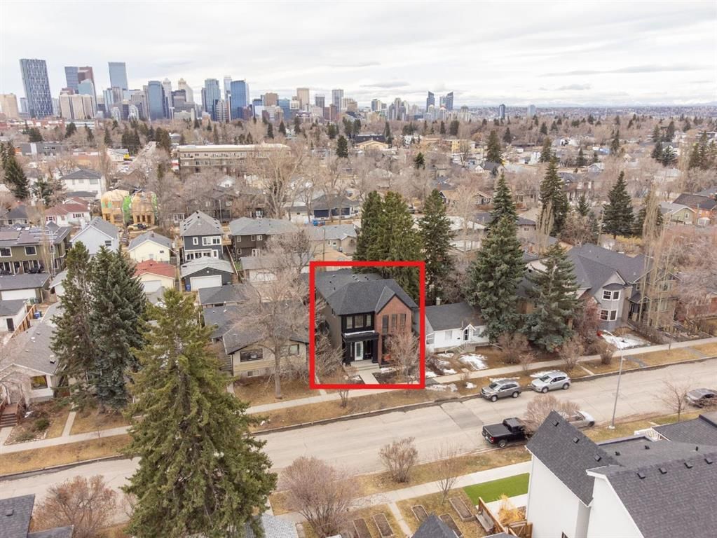 433 19 Avenue NW, Calgary — photo 4 of 50