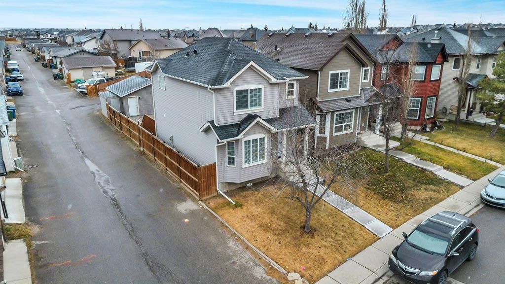 17 Taravista Way NE, Calgary — photo 3 of 41