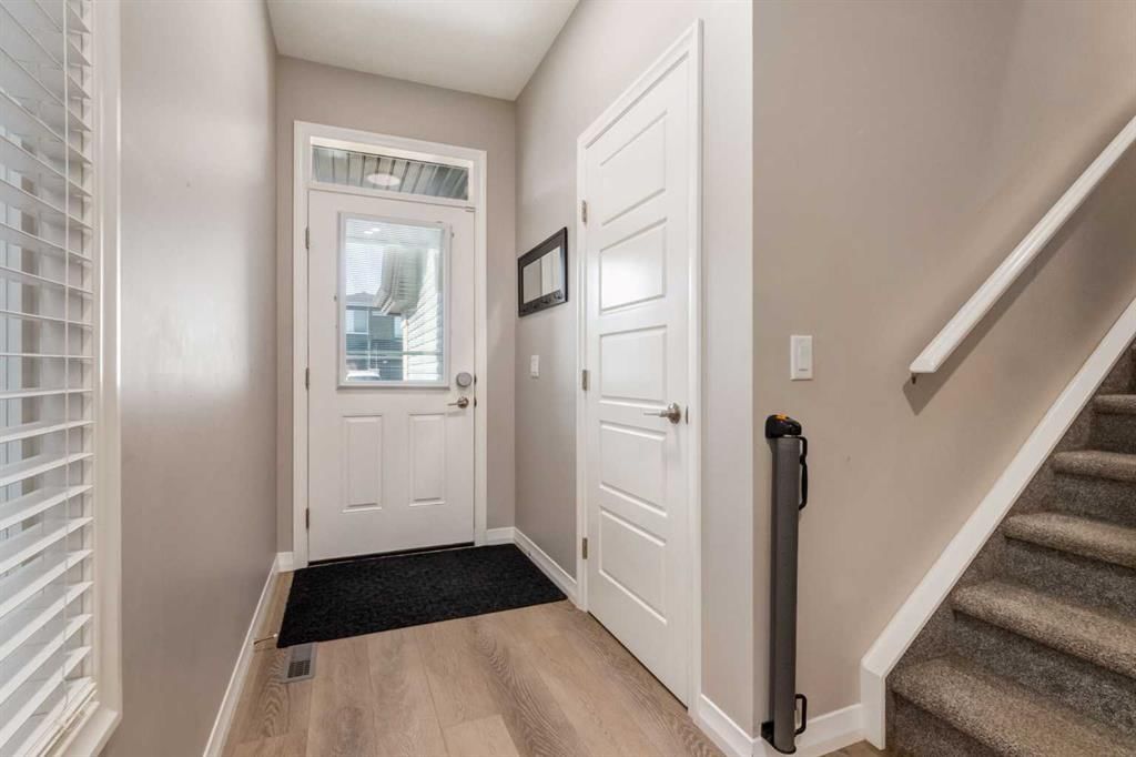 759 Seton Circle SE, Calgary — photo 2 of 38