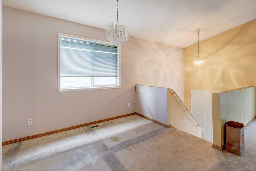 181 Martin Crossing Way NE, Calgary — photo 5 of 32