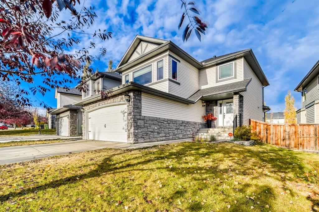127 Kincora Drive NW, Calgary — main listing photo