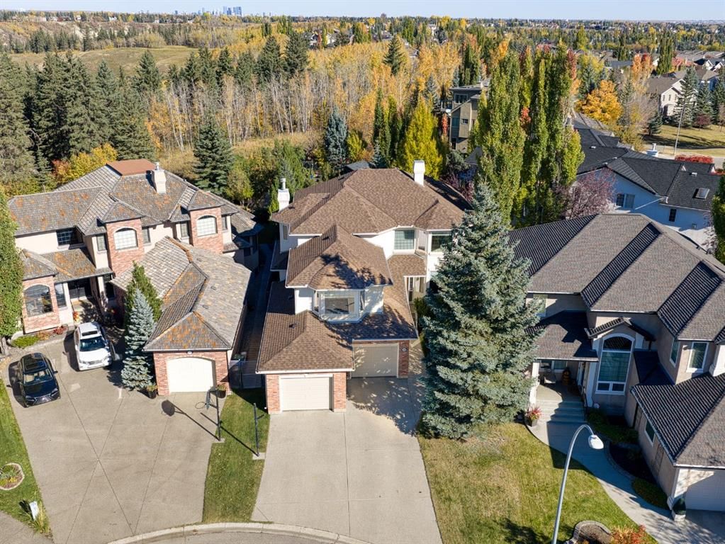 210 Evergreen Mews SW, Calgary — photo 3 of 49