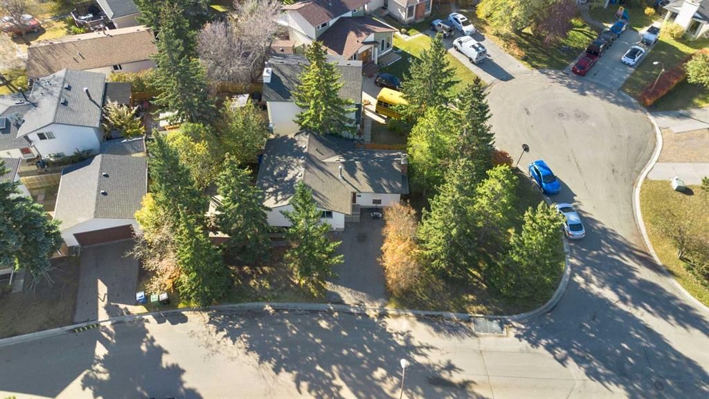 339 Ranchview Place NW, Calgary — main listing photo
