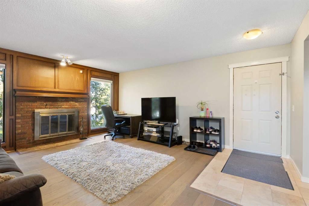 339 Ranchview Place NW, Calgary — photo 3 of 20