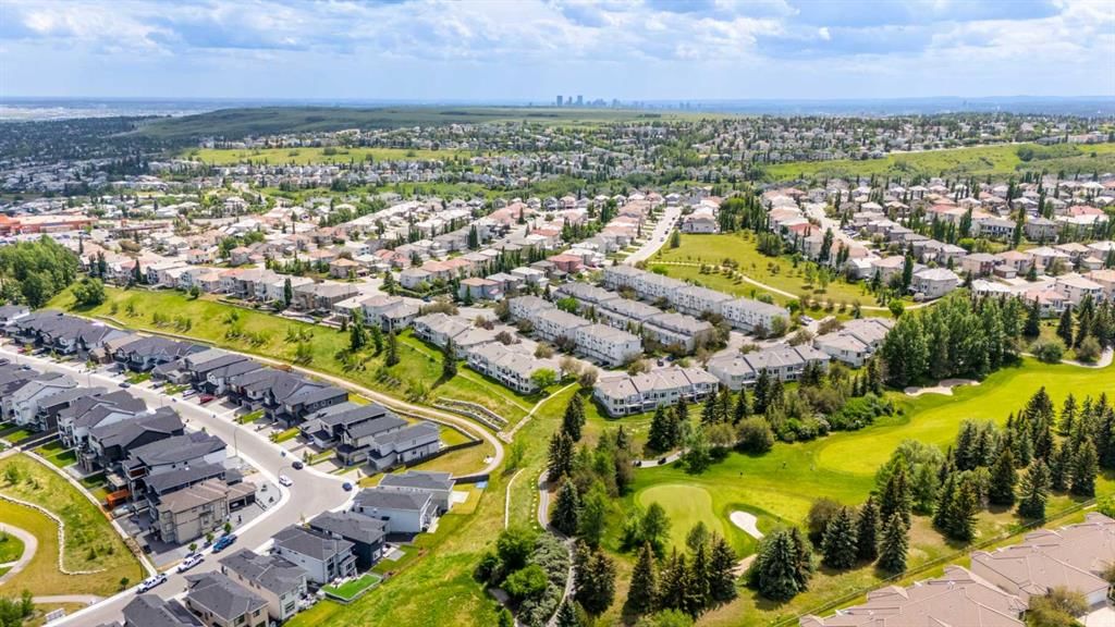 53 Hampstead Mews NW, Calgary — photo 5 of 49