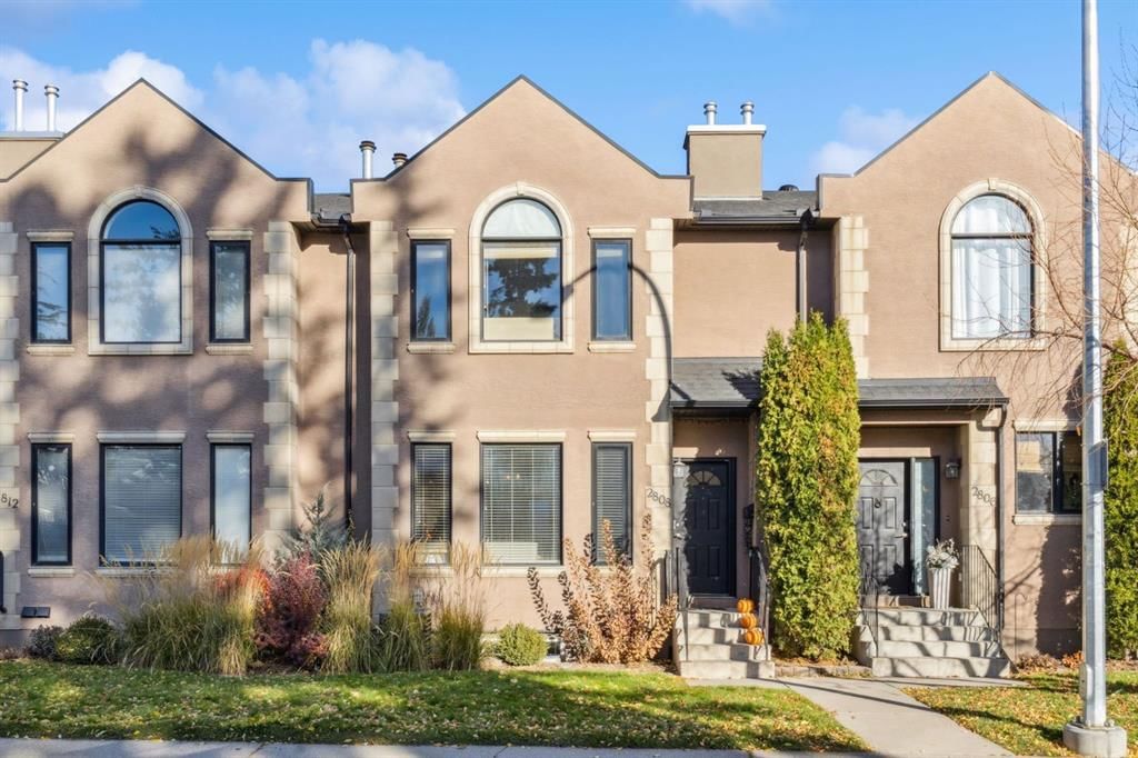 2808 19 Avenue SW, Calgary — main listing photo
