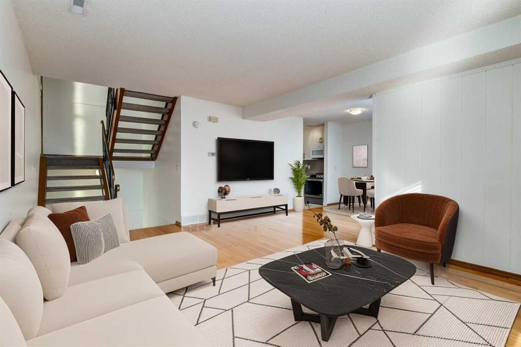 1601, 3500 Varsity Drive NW, Calgary — photo 3 of 15
