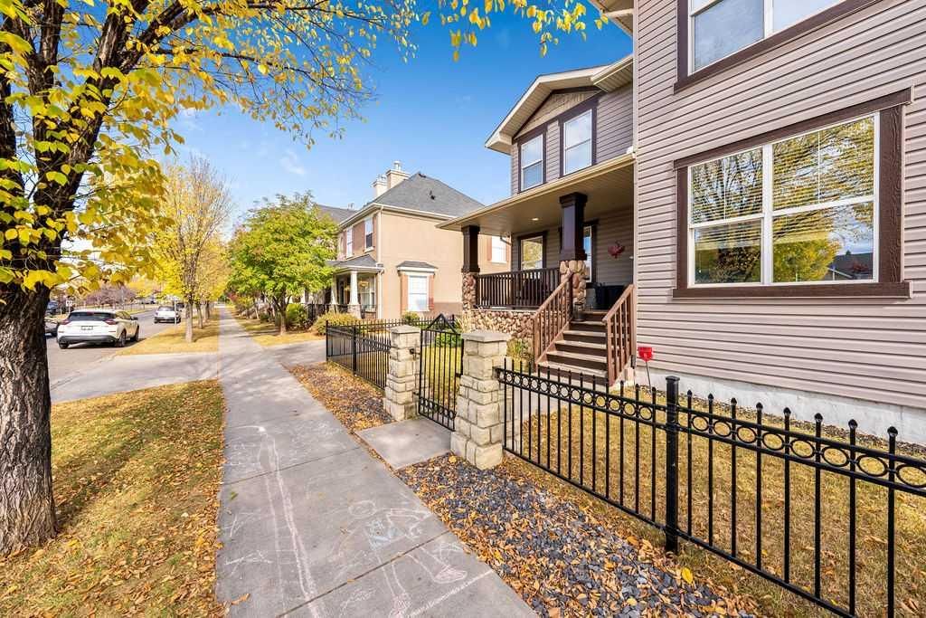 15128 Prestwick Boulevard SE, Calgary — photo 2 of 34