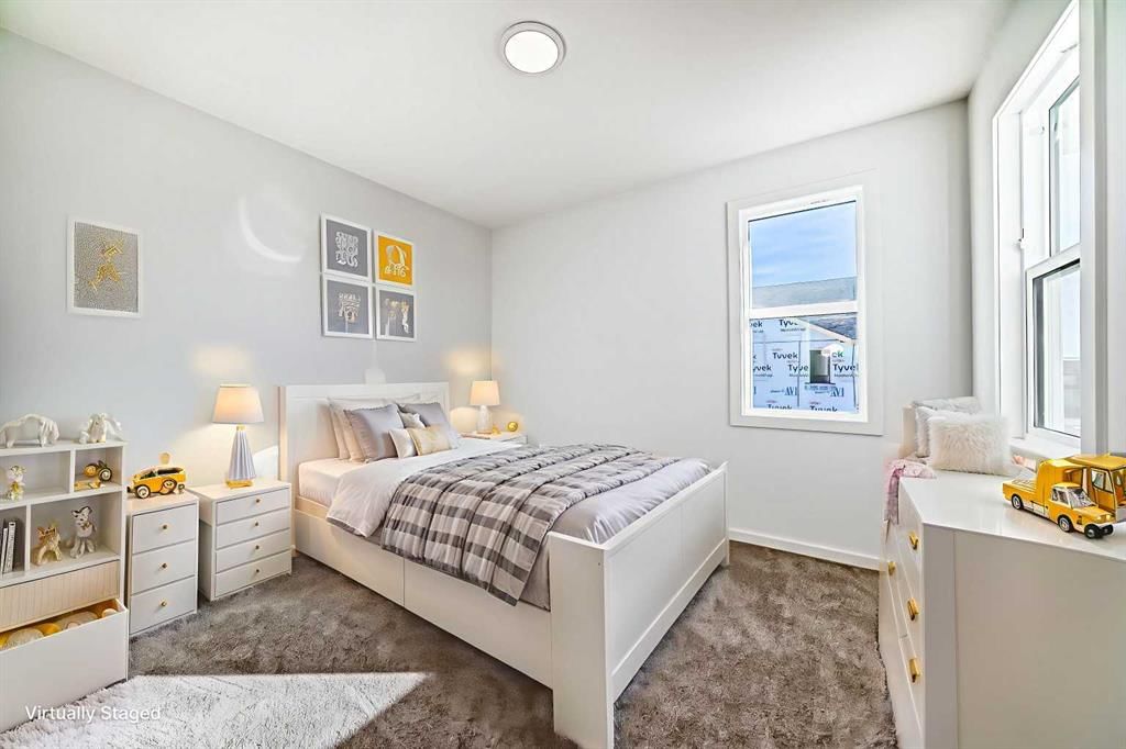 52 Creekside Path SW, Calgary — photo 5 of 45