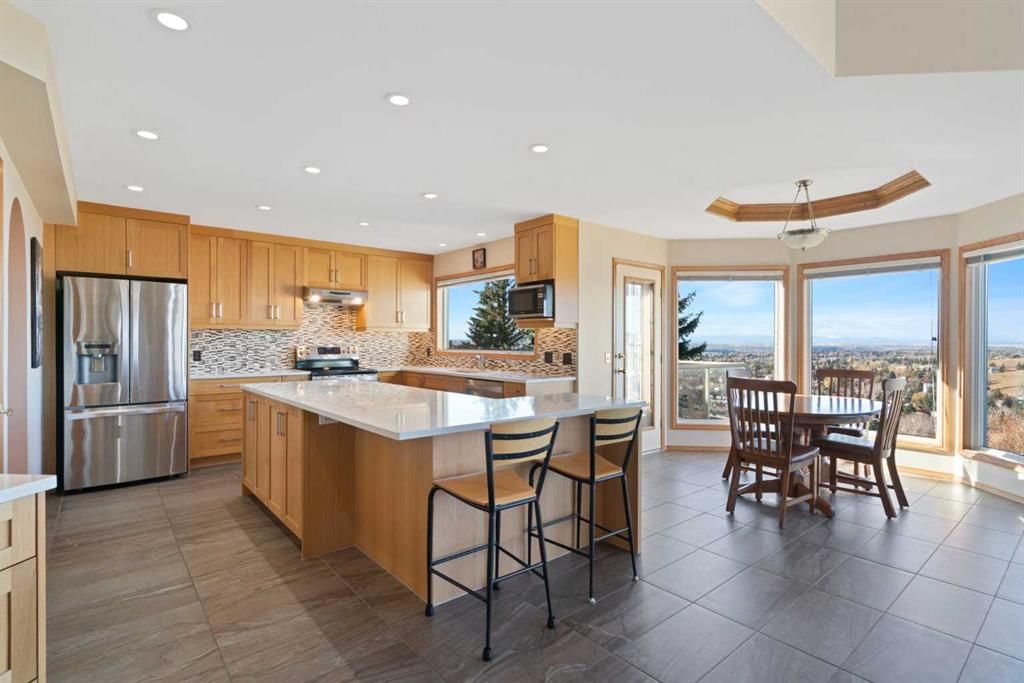 79 Edenstone View NW, Calgary — photo 5 of 49