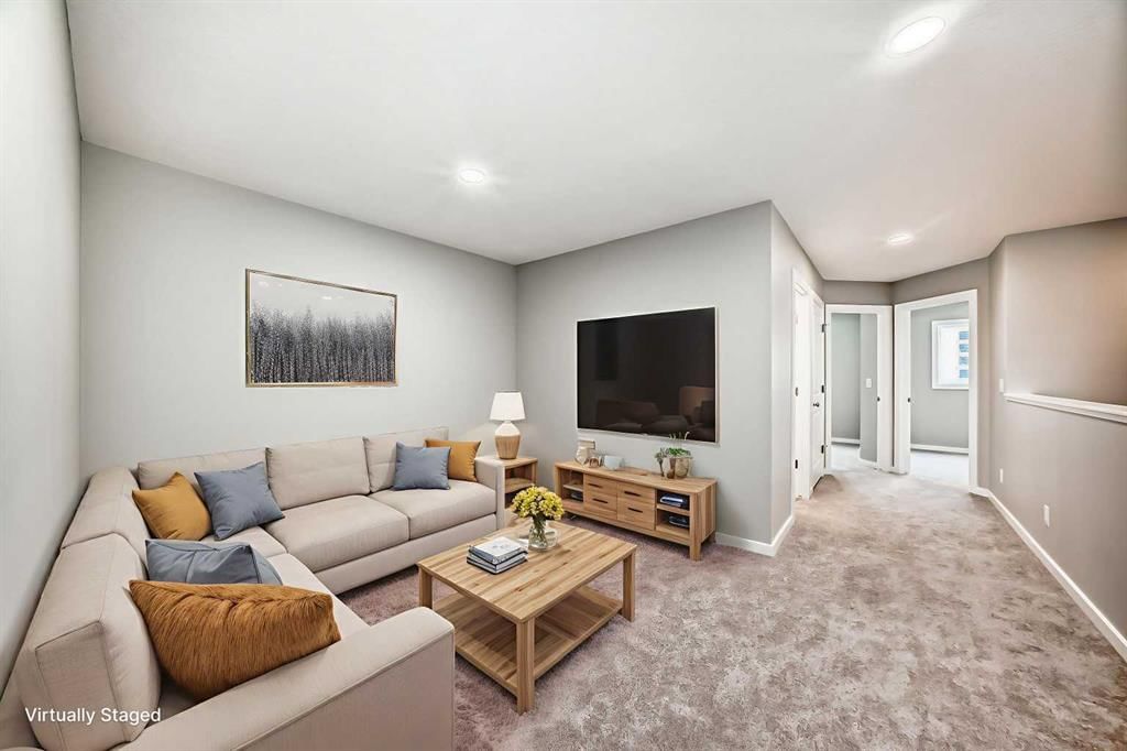 147 Bartlett Crescent SE, Calgary — photo 4 of 50
