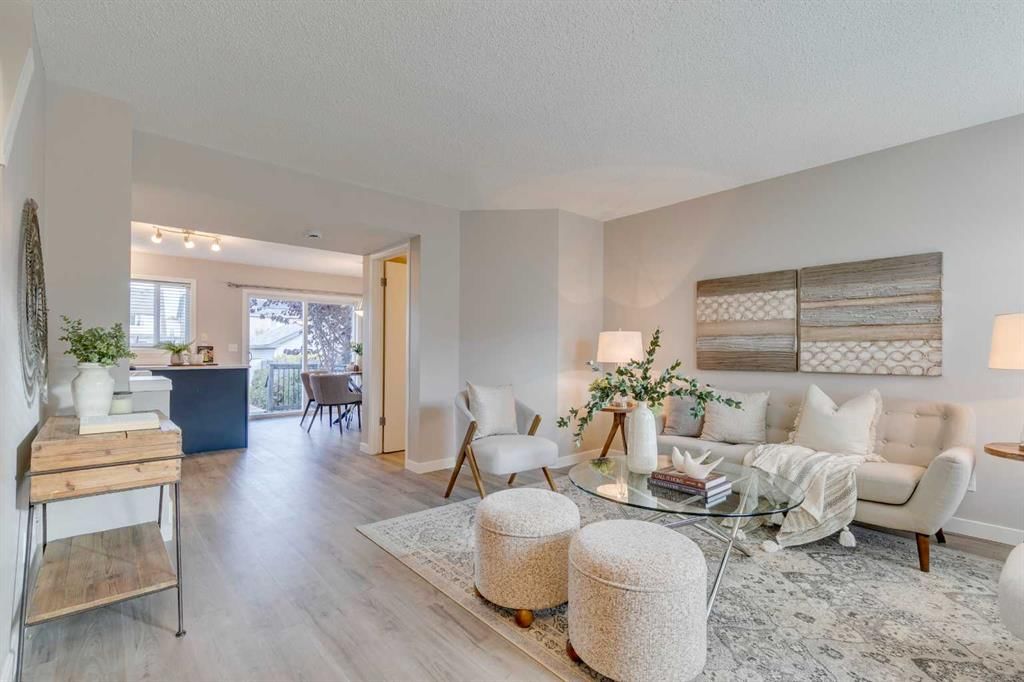206 Elgin Place SE, Calgary — photo 4 of 45