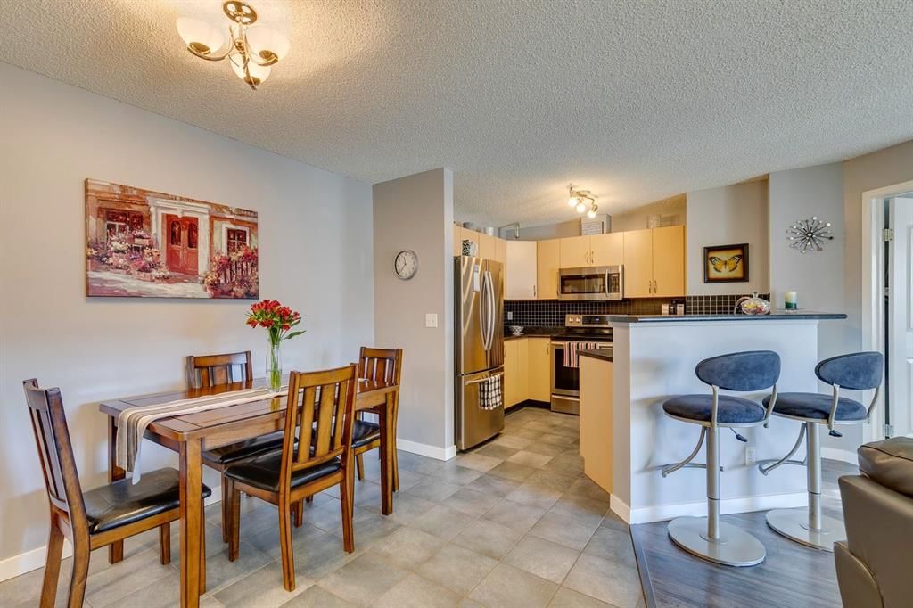 2310, 2371 Eversyde Avenue SW, Calgary — photo 3 of 24
