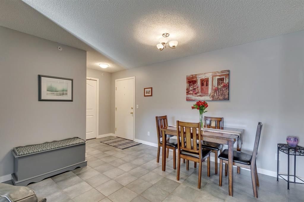 2310, 2371 Eversyde Avenue SW, Calgary — photo 4 of 24