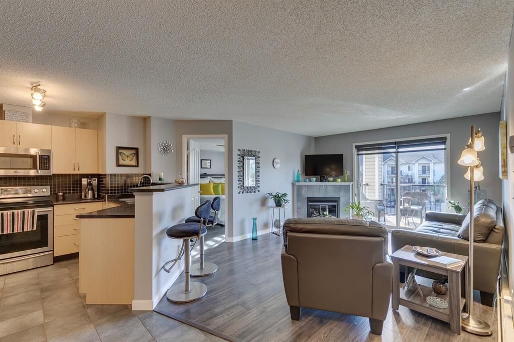 2310, 2371 Eversyde Avenue SW, Calgary — photo 5 of 24