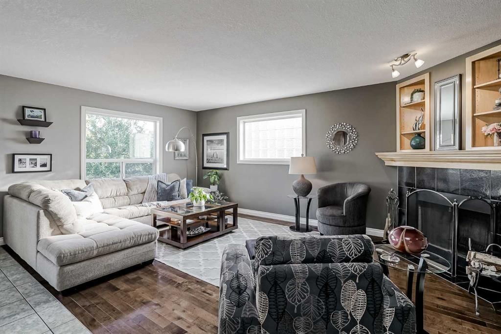 177 Douglas Glen Manor SE, Calgary — photo 2 of 42