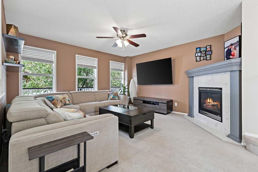 67 Copperfield Heights SE, Calgary — photo 3 of 47