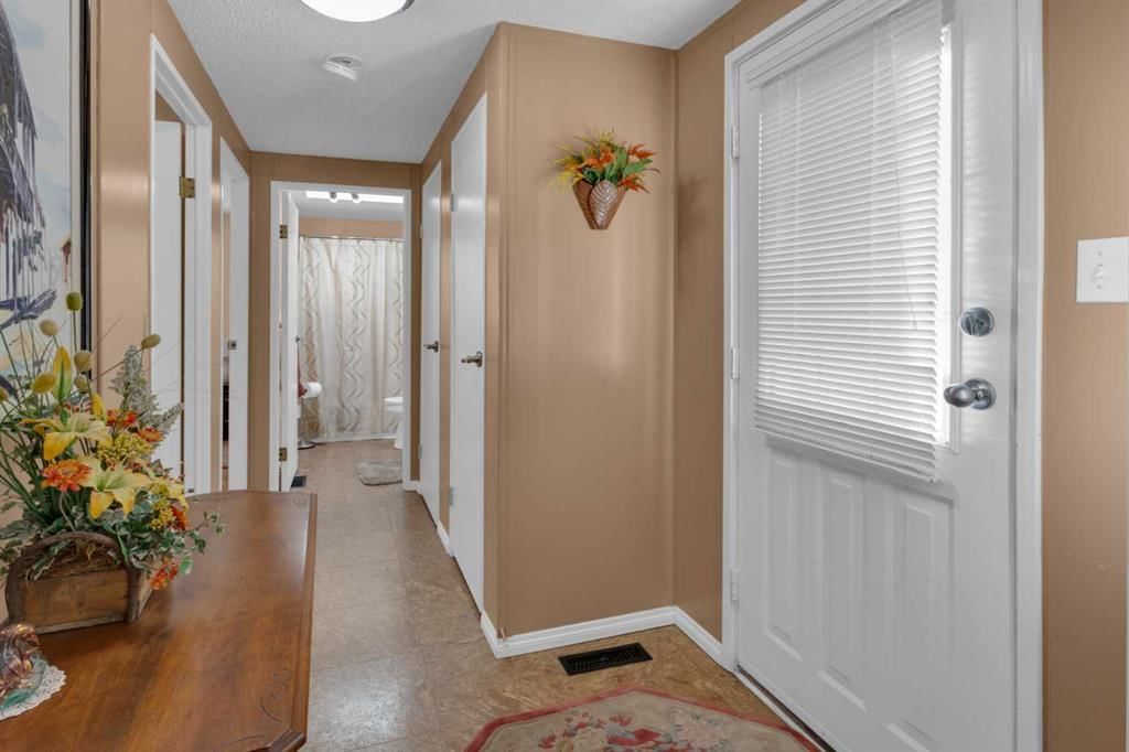 235, 99 Arbour Lake Road NW, Calgary — photo 4 of 40