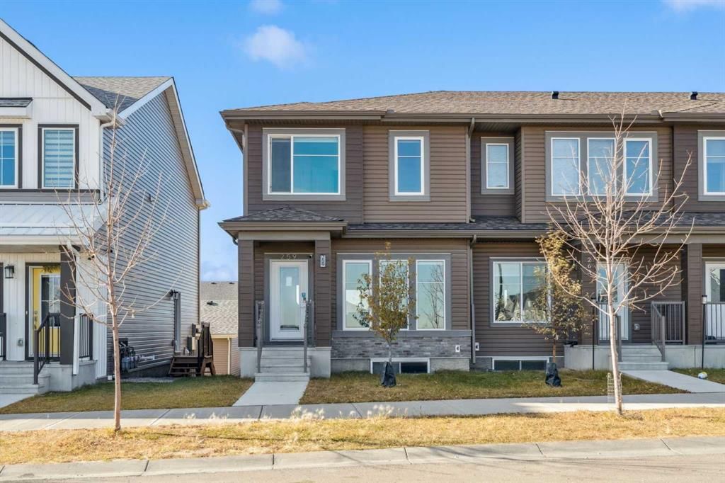 259 Lucas Boulevard NW, Calgary — photo 2 of 34