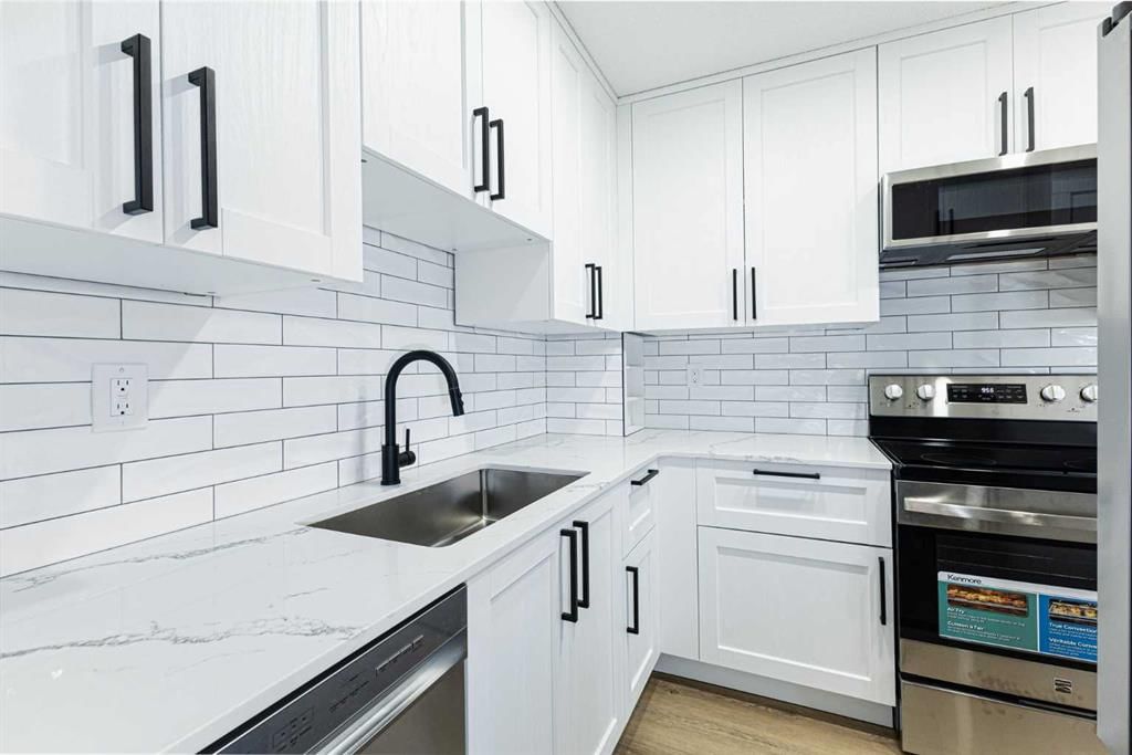 39, 116 Silver Crest Drive NW, Calgary — main listing photo