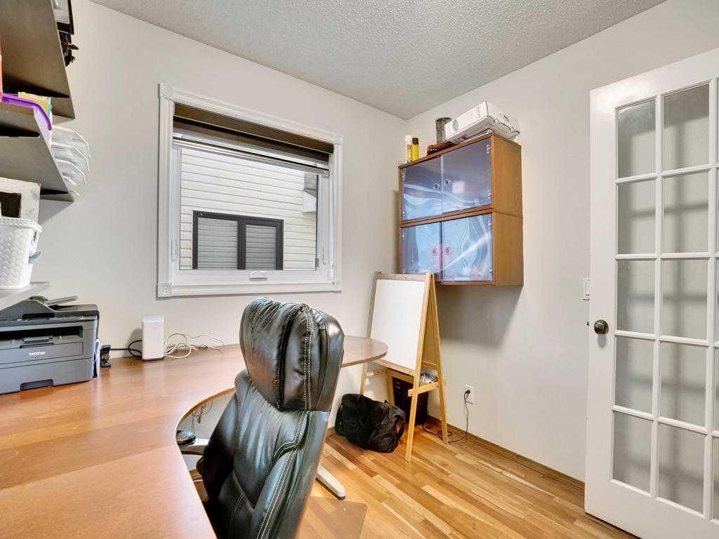 151 Citadel Park NW, Calgary — photo 2 of 50