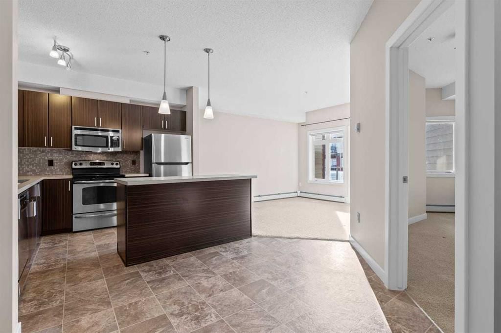 310, 11 Millrise Drive SW, Calgary — photo 4 of 30