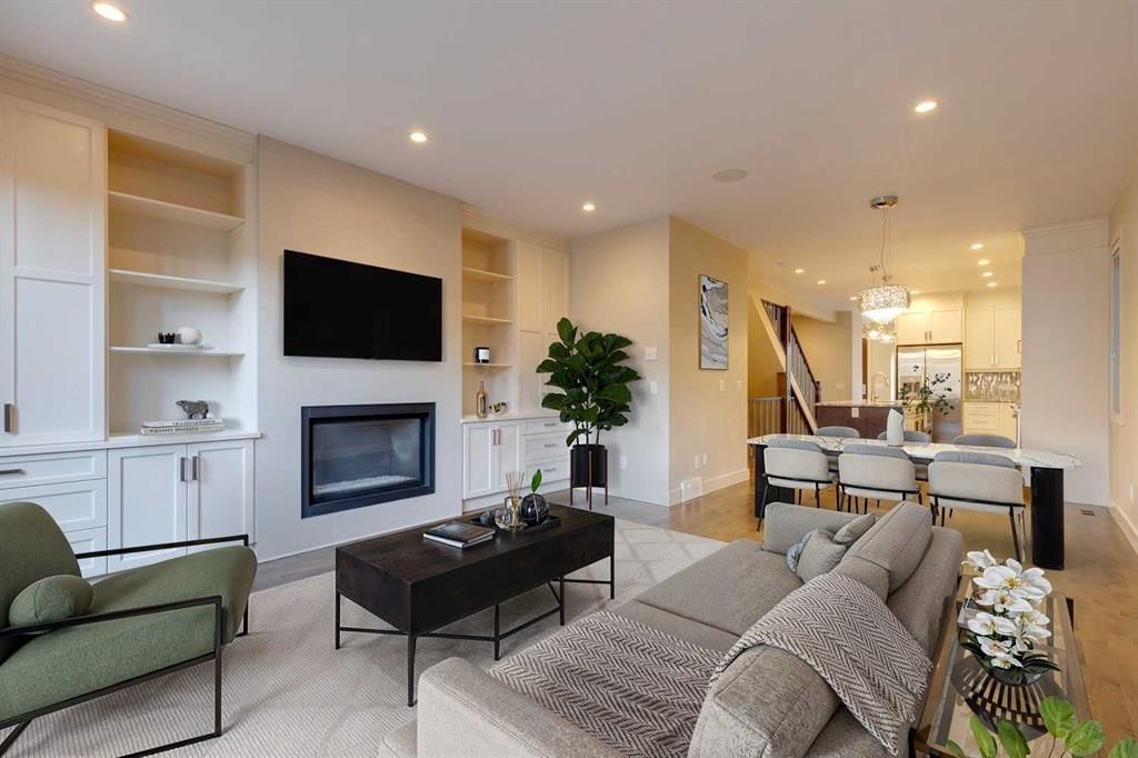 2413 36 Street SW, Calgary — main listing photo