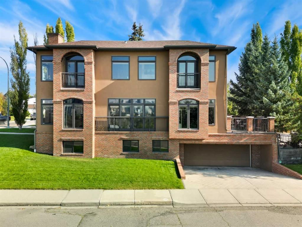 804 9A Street NE, Calgary — photo 2 of 50