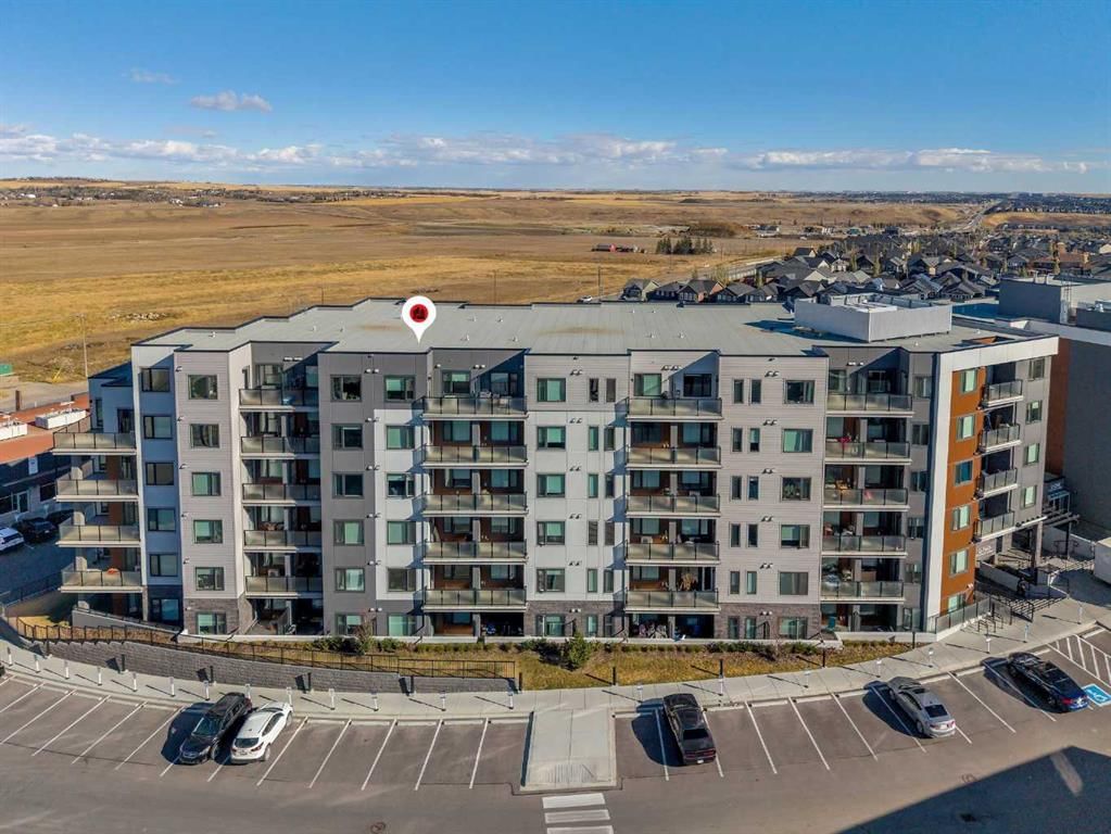 108, 238 sage valley Common NW, Calgary — photo 2 of 32