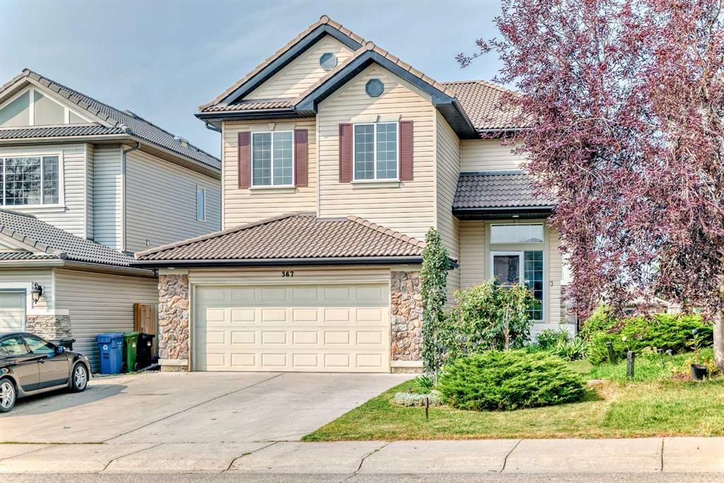 367 Hidden Creek Boulevard NW, Calgary — main listing photo