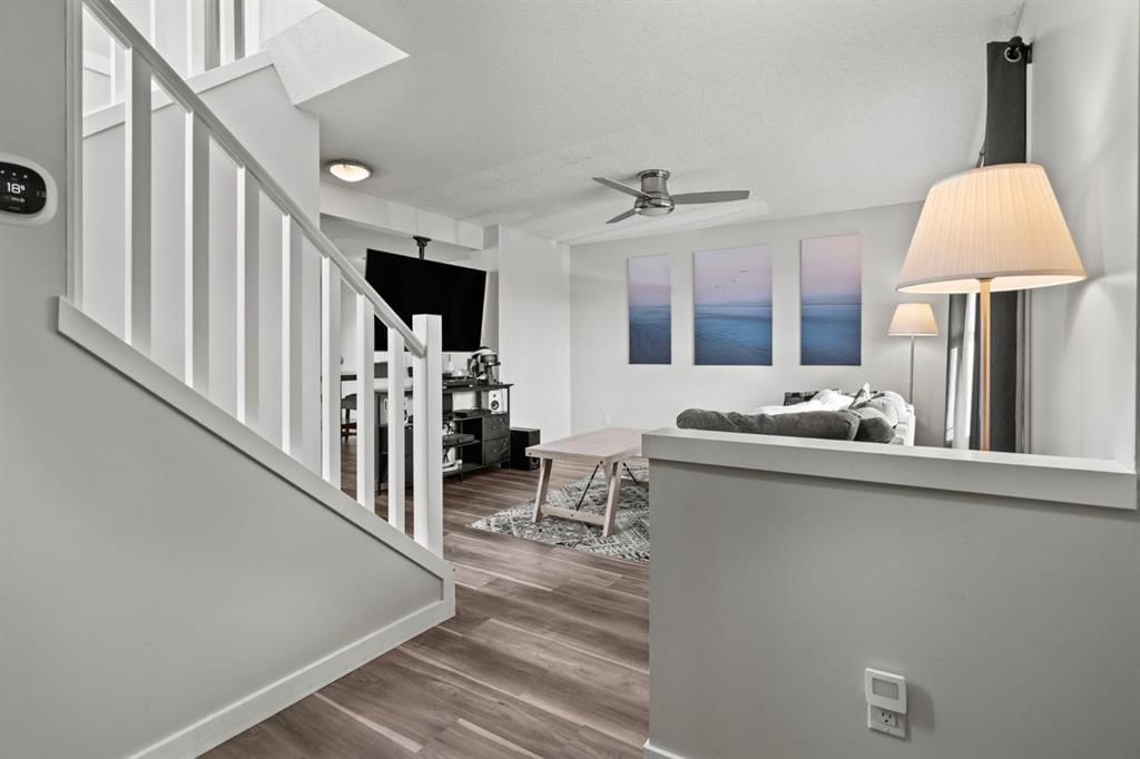 144 Inverness Rise SE, Calgary — photo 3 of 41
