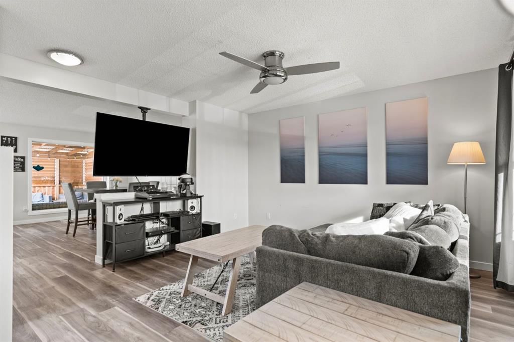 144 Inverness Rise SE, Calgary — photo 4 of 41