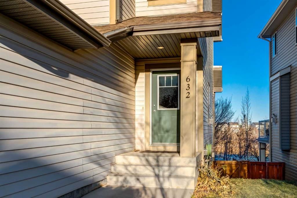 632 Copperfield Boulevard SE, Calgary — photo 3 of 40